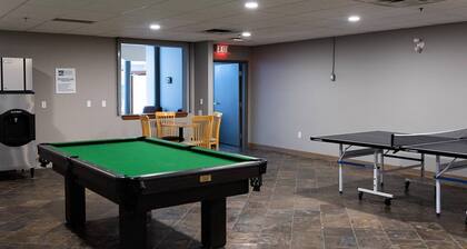 Creekside Calm by the Flowing Creek Condo B