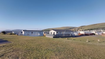 Cabin | Exterior
