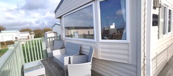Snowdonia Sunbeach Holiday Sea and Mountain View