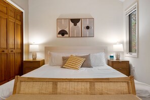 5 Schlafzimmer, Bügeleisen/Bügelbrett, kostenloses WLAN, Bettwäsche