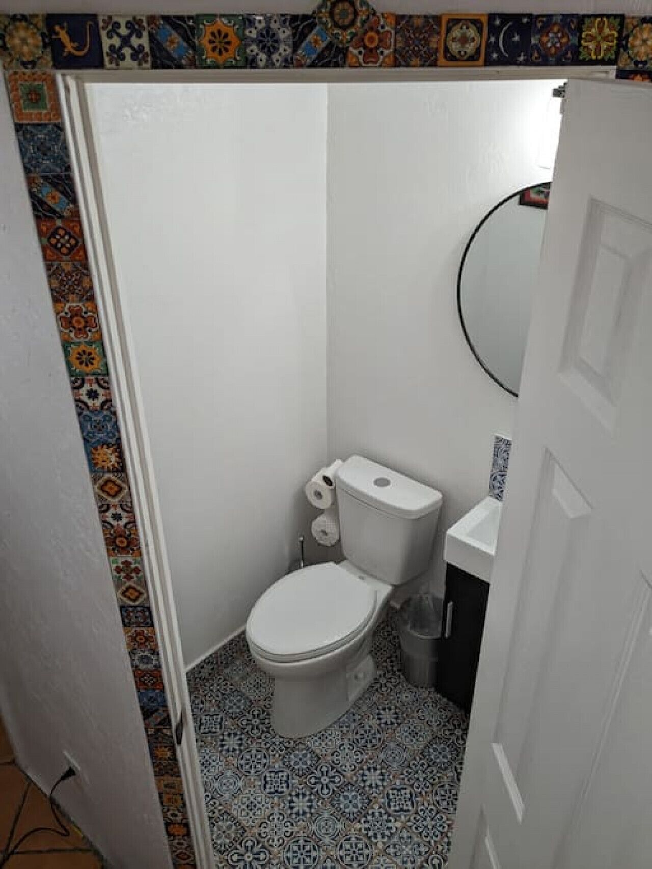 吹风机、卫生纸