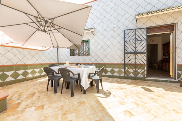 Terrace/patio
