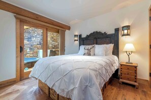 8 habitaciones, escritorio, tabla de planchar con plancha y wifi gratis 