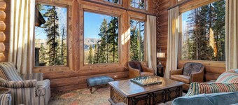 Rocky Road Haus by InvitedHome | O2 System, Hot Tubs, Heated Patio, Guest House