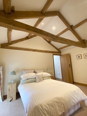 3 bedrooms, iron/ironing board, travel cot, WiFi