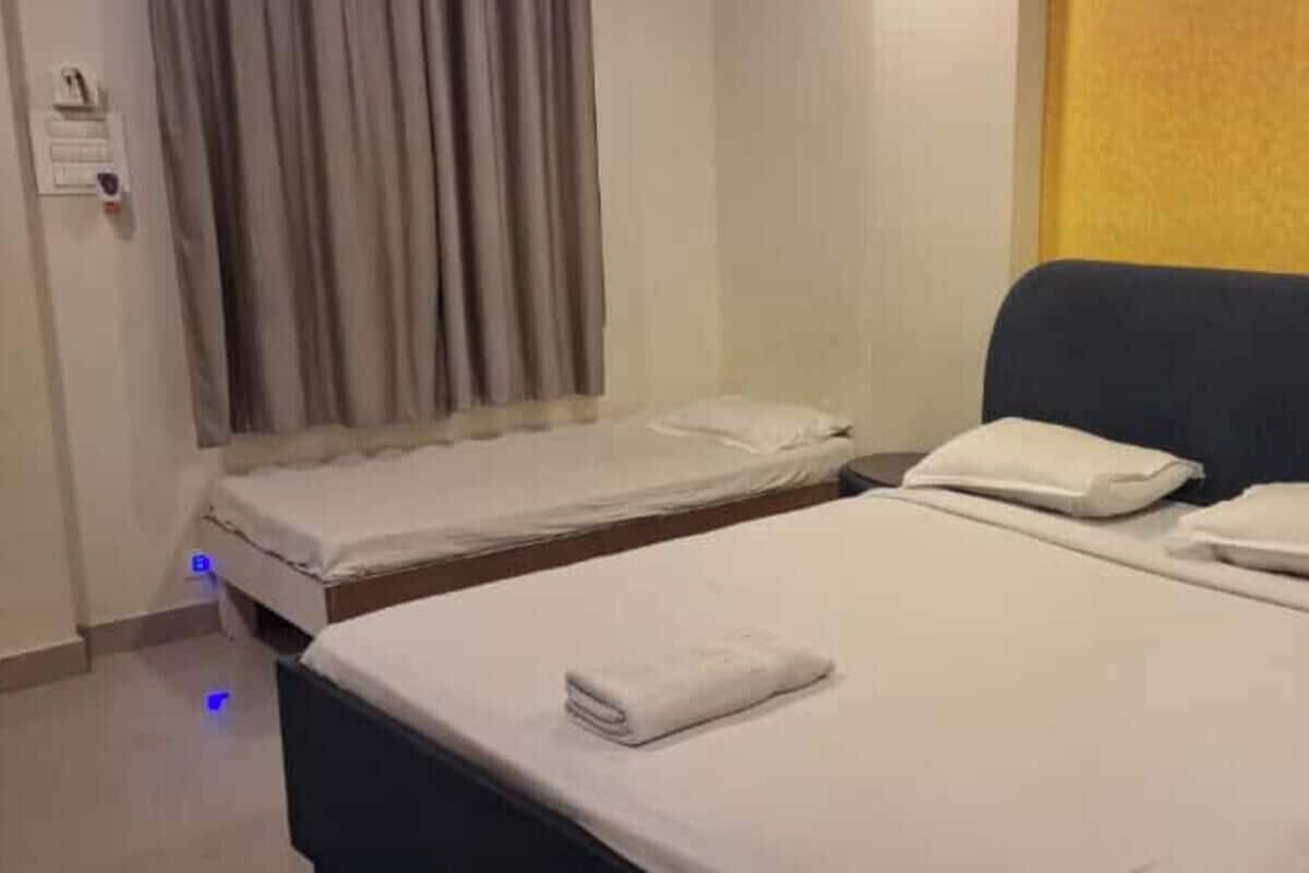 Standard Triple Room | 1 bedroom, premium bedding, bed sheets