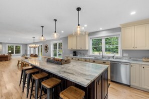 Fridge, microwave, oven, stovetop - Sunset Veranda with peekaboo views of Winnipesaukee! (Gilford)