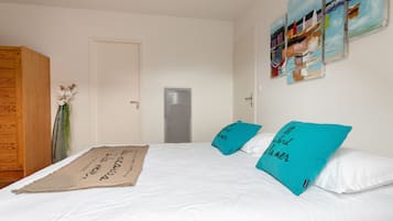 2 habitaciones, tabla de planchar con plancha y wifi gratis