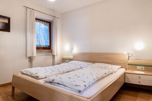 2 chambres, Wi-Fi gratuit, draps fournis