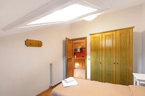 1 chambre, Wi-Fi gratuit, draps fournis