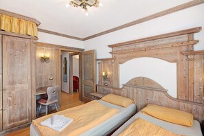 2 chambres, Wi-Fi gratuit, draps fournis