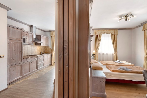 2 bedrooms, free WiFi, bed sheets