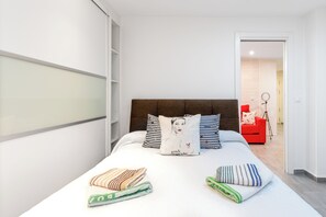 3 soverom, strykejern/-brett, wi-fi (inkludert) og sengetøy