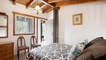 2 habitaciones, wifi gratis y ropa de cama