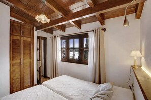 3 habitaciones, wifi gratis y ropa de cama 