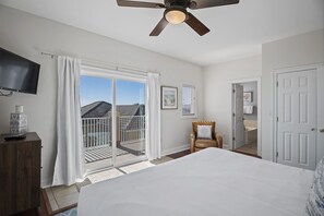 7 bedrooms, iron/ironing board, free WiFi, bed sheets - Holiday Dates Available! Private Boardwalk to Beach! 7 Bikes! Community Pool! (Santa Rosa Beach)