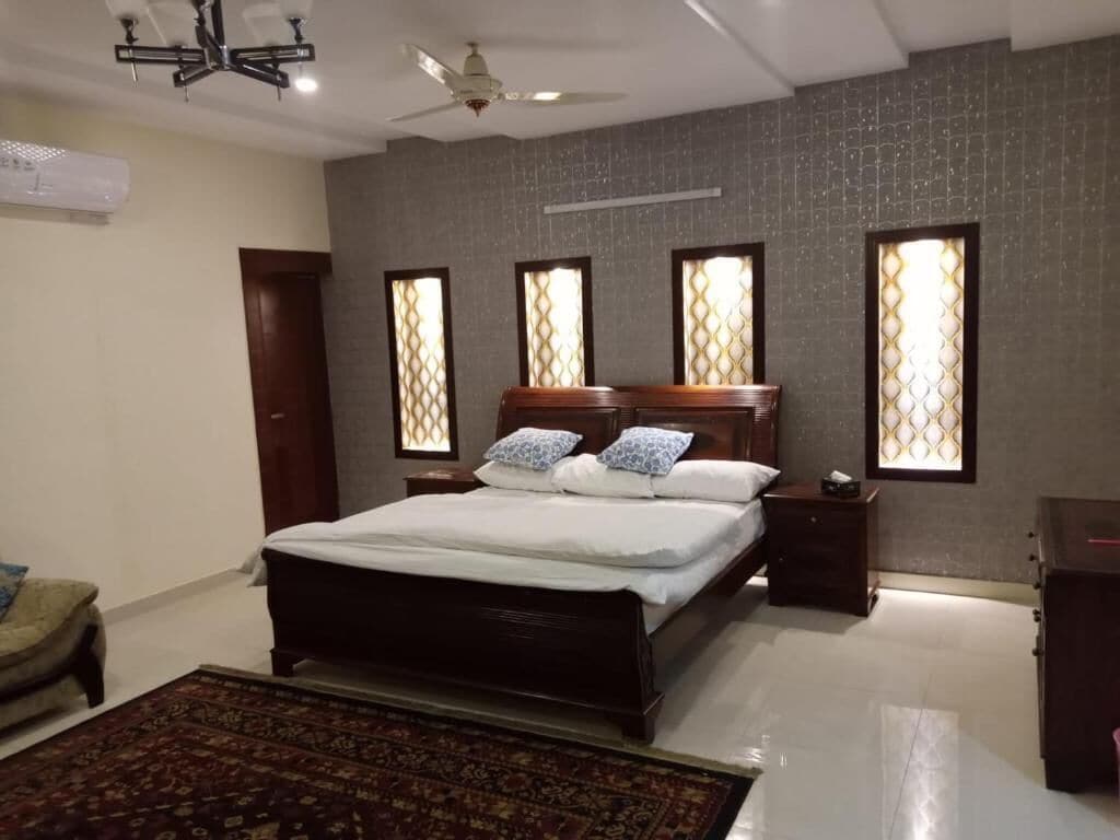 Deluxe Double Room | Iron/ironing board, free WiFi