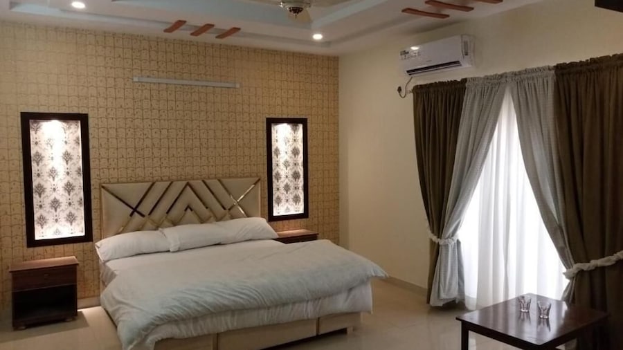 Green Hilton Guest House Islamabad