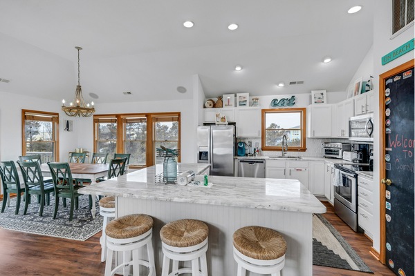 Cottage, 6 Bedrooms | Private kitchen | Coffee/tea maker, fridge, oven, toaster