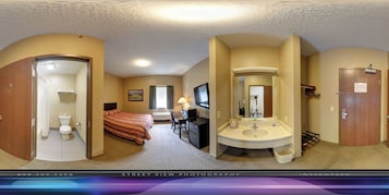 Standard Single Room | Hypo-allergenic bedding, desk, laptop workspace, blackout curtains