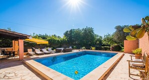 Piscine extérieure