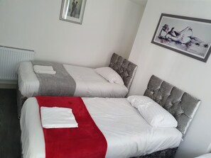 Apartment, Multiple Beds | 2 bedrooms, free WiFi, bed sheets - Immaculate 3-bed Studio in Liverpool City Centre (Liverpool)