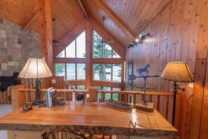 Interior - Lake Superior Cabin, 4BR, Sleeps 10, Private Beach (Paradise)