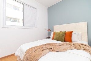 1 habitación, tabla de planchar con plancha, internet y ropa de cama 