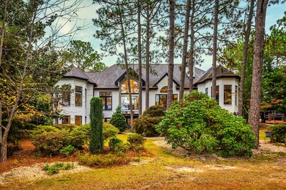 Abbey Manor on Pinehurst #6- Golf Views -Sleeps 24