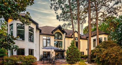 Abbey Manor on Pinehurst #6- Golf Views -Sleeps 24