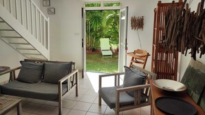 Living area - 51 lotissement cap emeraude (Sainte-Rose)