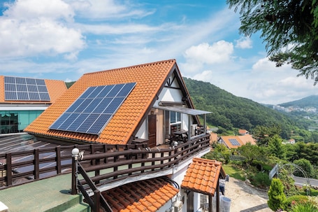 Fachada de la propiedad. Namhae German Village Johannes