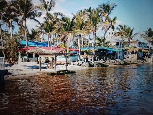 Lovely Sebastian 2/1 Resort on Pt St Lucie River