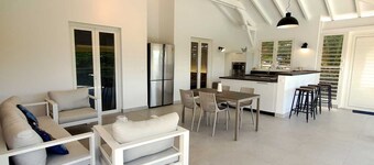 Villa Blue Marine