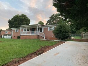 Exterior - Greenville Home near Paris Mountain Park (Taylors)