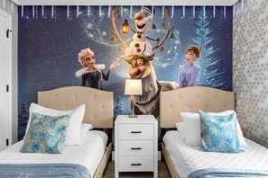 3 chambres, fer et planche à repasser, Wi-Fi, draps fournis