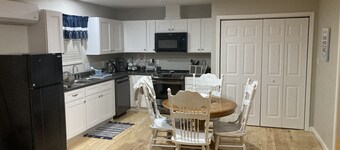 Fern’s Cottage New Construction! A cozy place to relax.