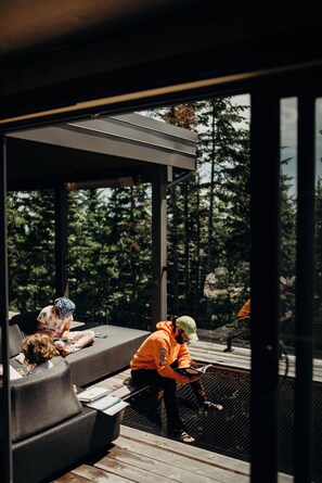 Interior - Le Kom - Le Maelström Mountain (CITQ #311058) (Lac-Beauport)