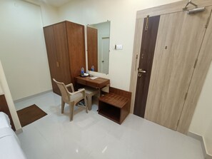 Habitación Deluxe con 2 camas individuales | Sábanas de algodón egipcio, ropa de cama de alta calidad y edredón 