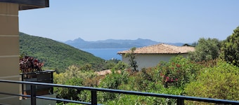 T3 CAP CORSE Sea View Near Saint Florent