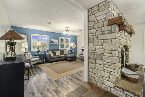 Orchard Beach House Unit #4