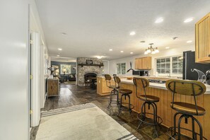 Interior - Orchard Beach House Unit #4 (Manistee)