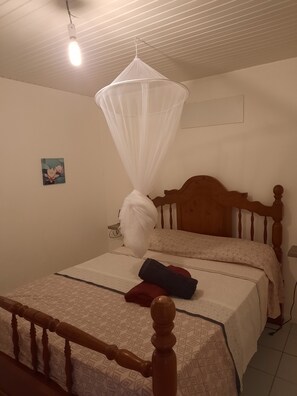 3 habitaciones, tabla de planchar con plancha y wifi
