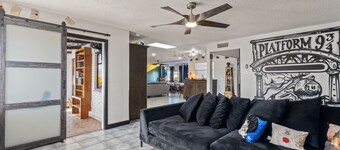 Harry Potter Wizarding Home: 5 Beds & Heated Salt Pool