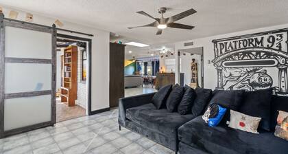 Harry Potter Wizarding Home: 5 Beds & Heated Salt Pool