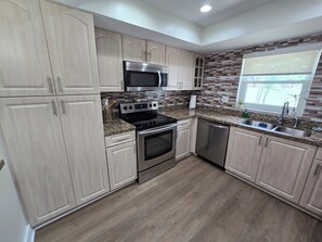 대용량 냉장고, 전자레인지, 오븐, 식기 세척기