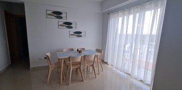 Comfort Apartment | Dining room