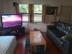 Smart TV, stereo