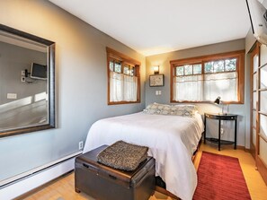 1 多间卧室、熨斗/熨衣板、免费 WiFi、床单