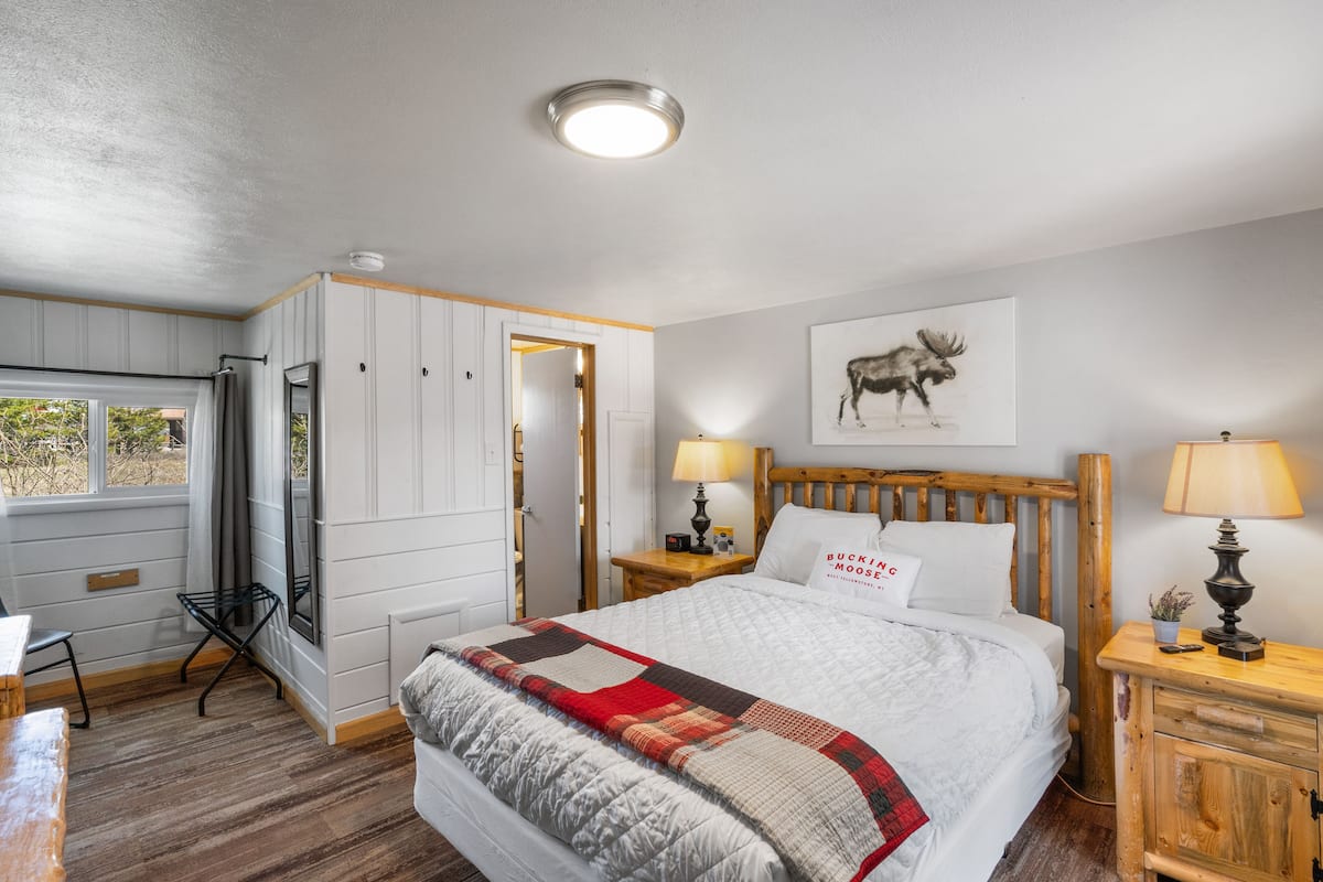 2 habitaciones, ropa de cama de alta calidad, cubrecamas y wifi gratis